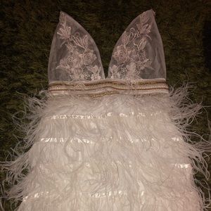 Gorgeous white feather party lace dress